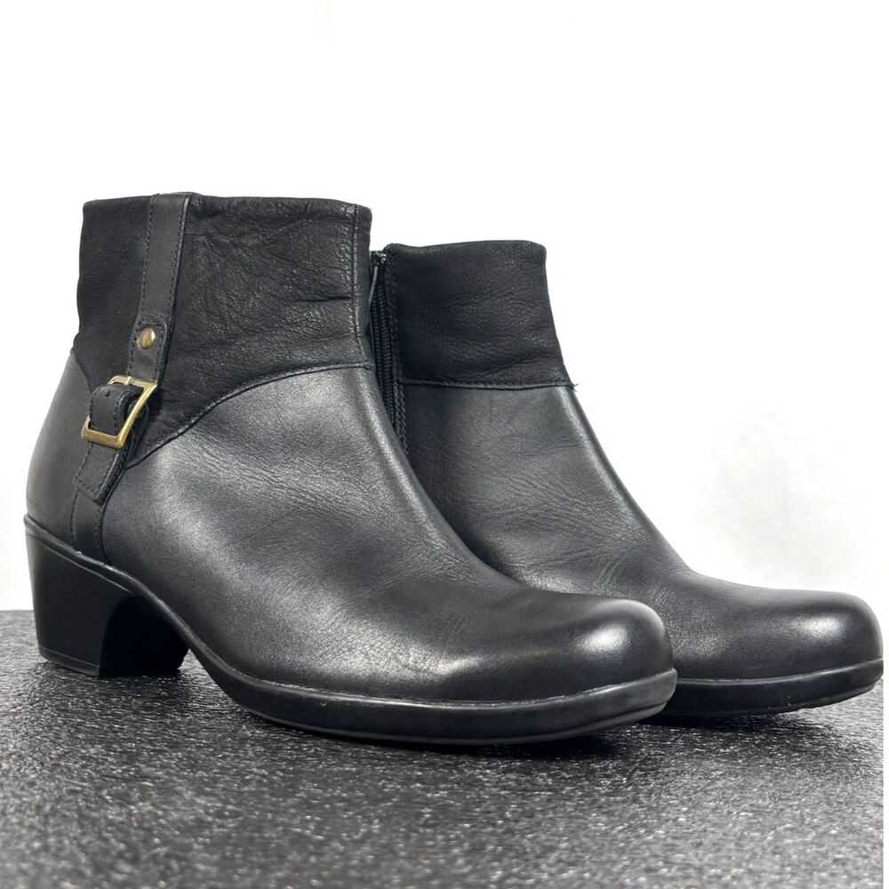 Clarks Ingalls Dover Black Leather Boots Women's Size 10W Wide Ankle Booties